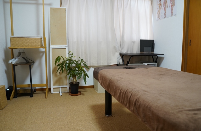 出張で施術 | 三豊市の整体なら整体サロン３カウント